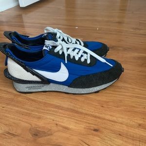 Size 10 Nike undercover daybreak blue